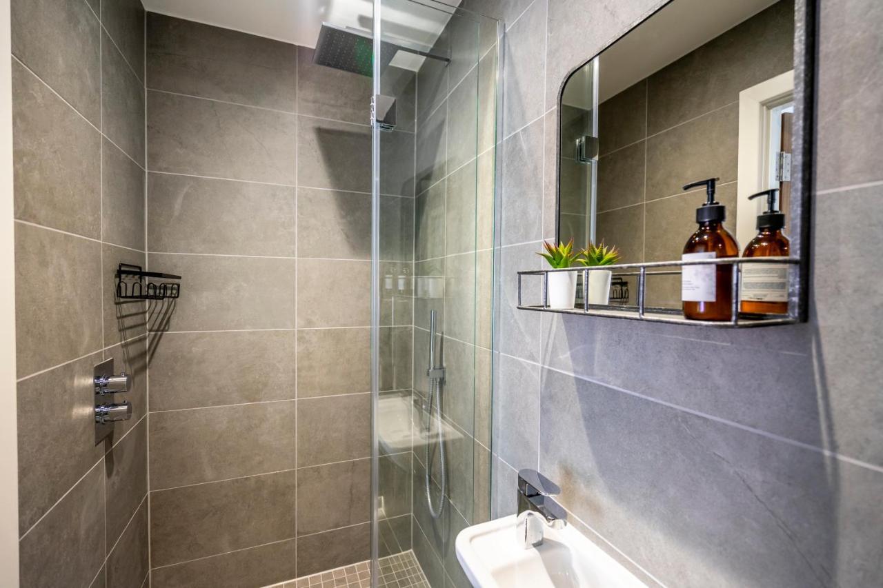 Out Of Office @ Ryedale House Apartment York Luaran gambar